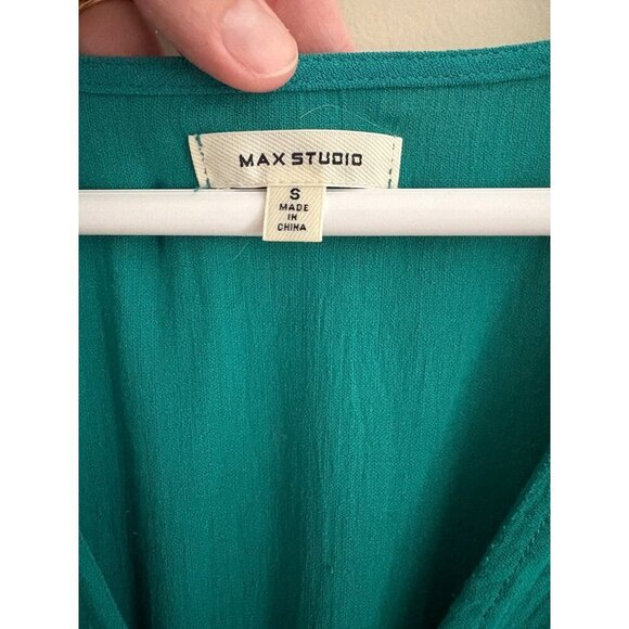 Max Studio Sleeveless V-Neck Tiered Maxi Peasant Dress in Green Size Small - Picture 8 of 10